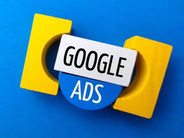 Trabajo de posicionamiento SEO de 3R Core en pantalla
